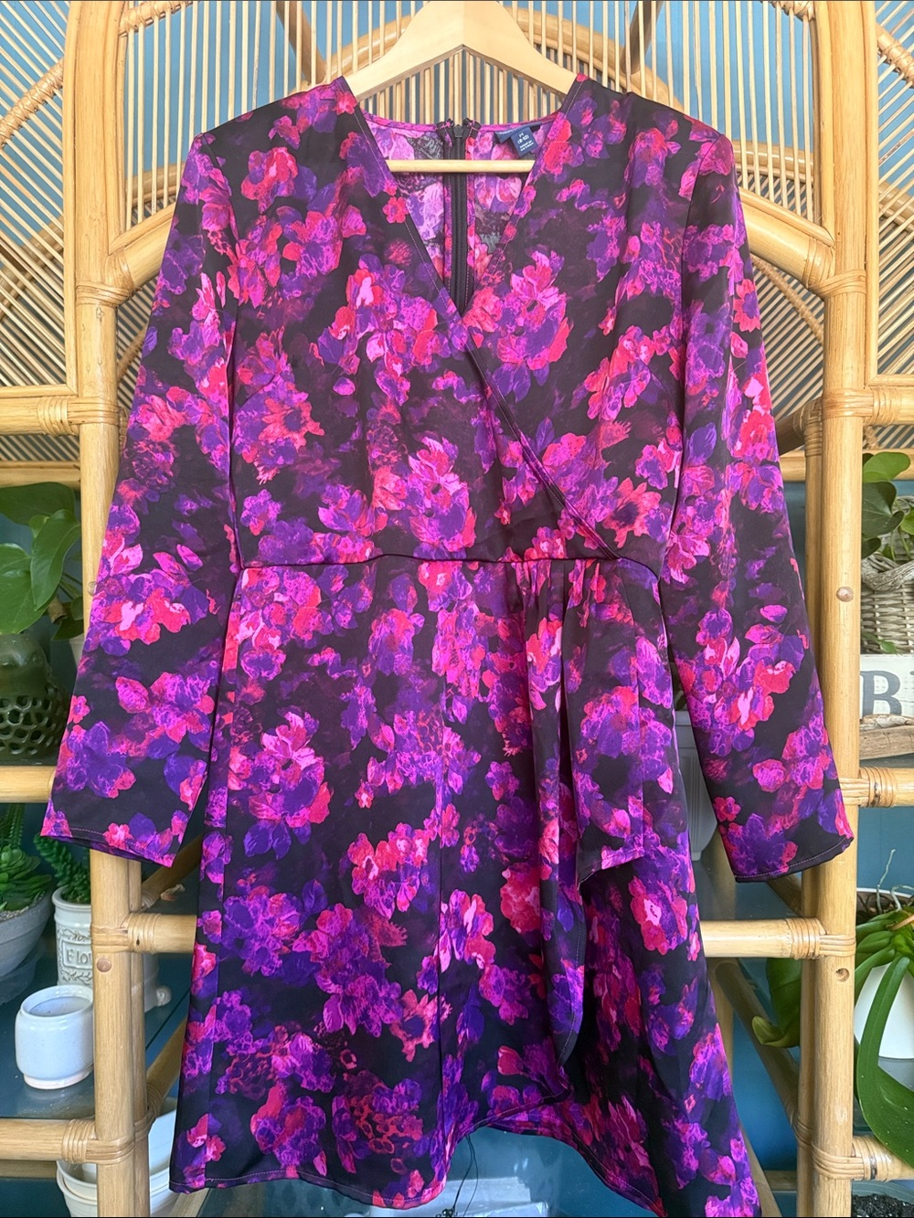 SCOOP V-Neck Long Sleeve Floral Dress in Purple and Pink